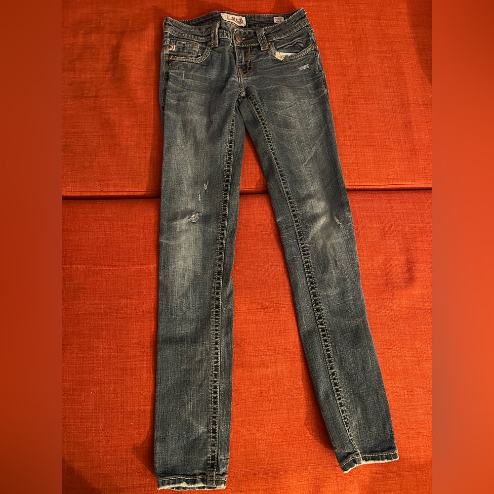 MEK Denim Zanzibar Cigarette Distressed Skinny Jeans 26 x 32